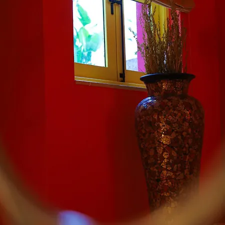 150 Years Old Maltese Townhouse: Dar Emanuela *