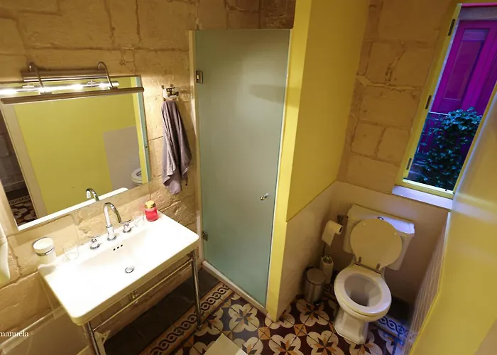 150 Years Old Maltese Townhouse: Dar Emanuela Cospicua