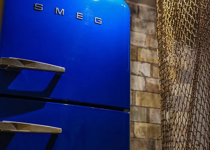 150 Years Old Maltese Townhouse: Dar Emanuela * Cospicua